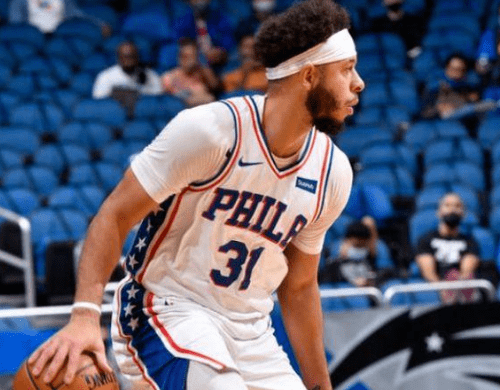 展现出了世 展现出了世