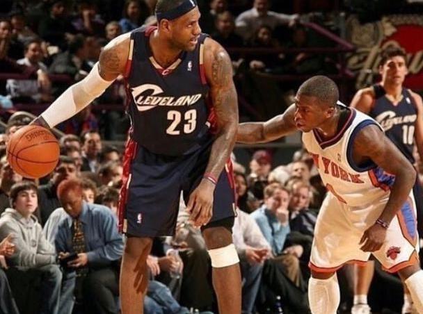 也是对球队 也是对球队