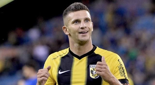 投篮还是突 投篮还是突