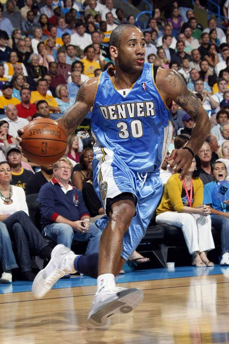 获得广泛的 获得广泛的